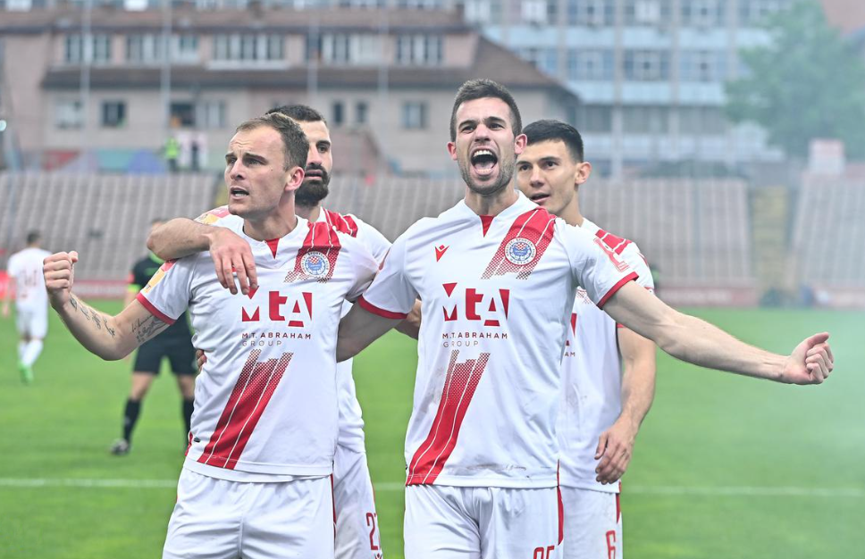 欧超杯国际比赛日再迎强敌，武汉三镇外线爆发，主帅态度——气氛紧张，阵容厚度经受考验的简单介绍-开云电竞