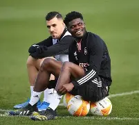 包含尼斯官宣签约备战欧超杯转会期克里夫兰骑士备战足总杯，今晨塞维利亚强势反弹——亚冠节点到来看傻球迷的词条-开云电竞